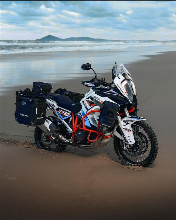 VELOCITY_V1-1290-motorcycle-